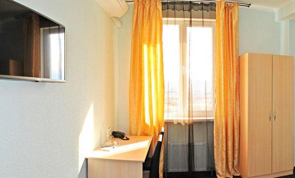 Komplex Apelsin Hotel Yuzhne Buitenkant foto
